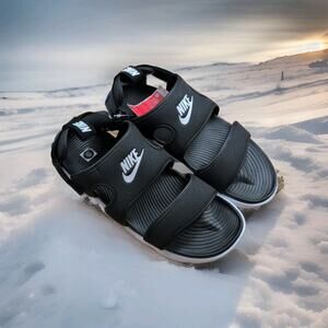 Nike OWAYSIS Sandal Black Beach Athletic Casual Slides-Women's size 11